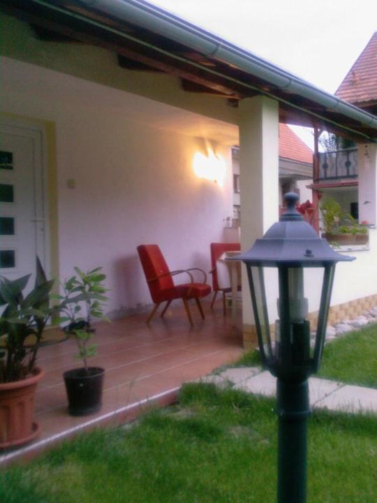 Bed and Breakfast Platanus Beckov Exteriér fotografie